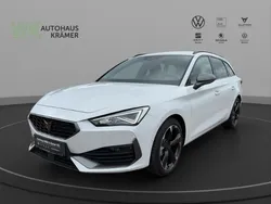 Weiss Gebraucht 2024 Cupra Leon Kombi | 31.990 € (Fairer Preis)