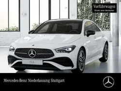 Weiß Gebraucht 2025 Mercedes CLA200 AMG Limousine | 40.980 € (Fairer Preis)