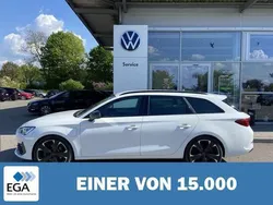 Weiß Gebraucht 2022 Cupra Leon | 29.560 € (Etwas zu teuer)