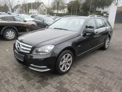 Schwarz Gebraucht 2011 Mercedes C180 Kombi | 9.999 € (Fairer Preis)
