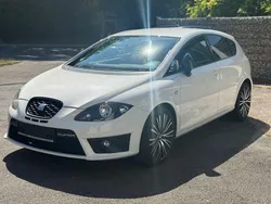 Weiß Gebraucht 2010 Seat Leon CUPRA Limousine | 5.000 €