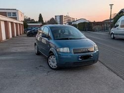 Blau Gebraucht 2002 Audi A2 Kleinwagen | 2.400 € (Guter Preis)
