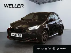 Schwarz Neu 2025 Toyota Yaris Hybrid Kleinwagen | 28.390 € (Etwas zu teuer)