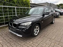 Schwarz Gebraucht 2012 BMW X1 Sport Line SUV | 8.290 € (Superpreis)