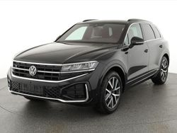 Silizium grau metallic Gebraucht 2024 VW Touareg R-line SUV | 72.495 € (Guter Preis)
