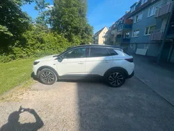 Weiß Gebraucht 2017 Opel Grandland X SUV | 9.850 € (Guter Preis)
