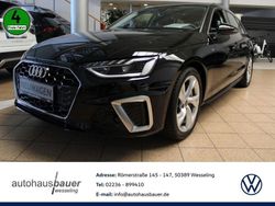 Schwarz / mythosschwarz (metallic) Gebraucht 2023 Audi A4 S-Line Kombi | 43.960 €