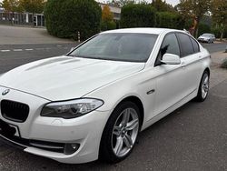 Weiß Gebraucht 2011 BMW 523 Limousine | 11.500 € (Teuer)