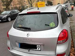Silber Gebraucht 2009 Renault Clio GrandTour Kombi | 3.100 €