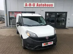 Colore esterno (weiß) Gebraucht 2016 Fiat Doblò Basis Van / Kleinbus | 5.950 € (Etwas zu teuer)