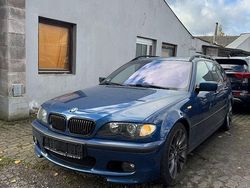 Blau Gebraucht 2002 BMW 320 M Sport Kombi | 2.700 € (Guter Preis)