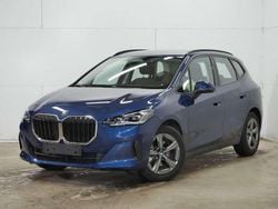 Phytonicblau metallic Gebraucht 2024 BMW 218 Active Tourer Van / Kleinbus | 29.900 € (Superpreis)
