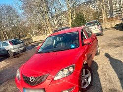 Rot Gebraucht 2005 Mazda 3 Limousine | 1.300 € (Guter Preis)