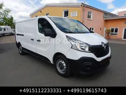 Weiß Gebraucht 2017 Renault Trafic Komfort Van | 10.400 € (Superpreis)