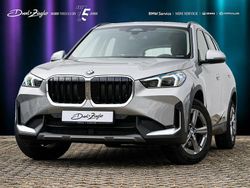Spacesilber metallic Gebraucht 2025 BMW X1 Shadowline SUV | 36.190 € (Superpreis)