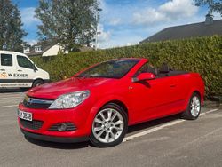 Rot Gebraucht 2008 Opel Astra Cabriolet Cabrio | 3.450 € (Etwas zu teuer)