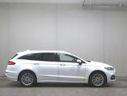 Weiss Gebraucht 2022 Ford Mondeo Titanium Kombi | 11.490 € (Superpreis)
