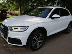 Weiß Gebraucht 2018 Audi Q5 Ambiente SUV | 21.900 € (Guter Preis)