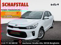 Weiss ((ud) clear white s) Gebraucht 2020 Kia Rio Limousine | 11.979 € (Fairer Preis)