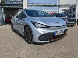Geyser silver metallic Gebraucht 2023 Cupra Born Kleinwagen | 33.300 € (Teuer)