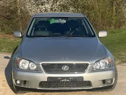 Silber Gebraucht 2005 Lexus IS200 Limousine | 6.599 € (Fairer Preis)