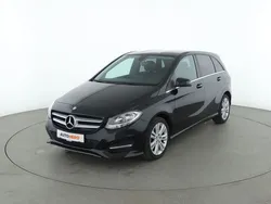 Schwarz Gebraucht 2016 Mercedes B180 Style Van / Kleinbus | 16.790 € (Fairer Preis)