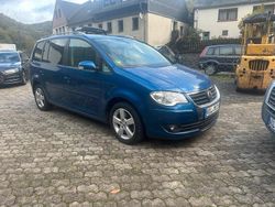 Blau Gebraucht 2009 VW Touran Van / Kleinbus | 4.999 € (Etwas zu teuer)