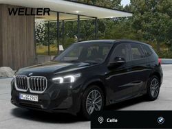 Black sapphire (schwarz) Gebraucht 2025 BMW X1 Comfort Edition SUV | 37.400 € (Fairer Preis)