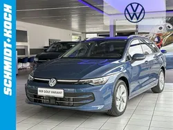 Anemonenblau Gebraucht 2024 VW Golf VIII Style Kombi | 39.850 €