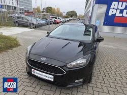 Schwarz Gebraucht 2018 Ford Focus Limousine | 10.489 € (Guter Preis)