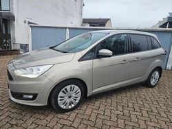 Silber Gebraucht 2015 Ford Grand C-Max Business Edition Van / Kleinbus | 7.400 € (Guter Preis)