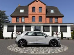 Grau Gebraucht 2021 Hyundai Ioniq 5 Dynamiq SUV | 25.950 € (Guter Preis)