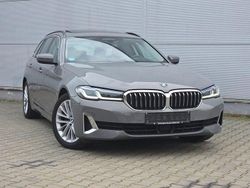 Grau Gebraucht 2021 BMW 520 Luxury Line Limousine | 33.300 € (Etwas zu teuer)