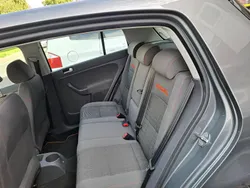 Grau Gebraucht 2006 VW Golf V Kleinwagen | 4.150 € (Fairer Preis)
