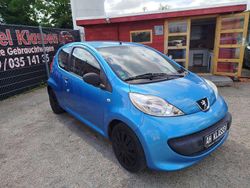 Blau Gebraucht 2007 Peugeot 107 Kleinwagen | 1.500 € (Guter Preis)