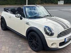 Weiß Gebraucht 2011 Mini One Cabriolet Cabrio | 6.500 € (Guter Preis)