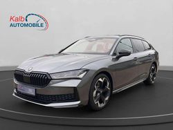 Grau Neu 2025 Skoda Superb SportLine Kombi | 51.999 € (Teuer)