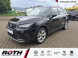 Mitternachtsschwarz Gebraucht 2024 Seat Arona FR SUV | 18.490 € (Fairer Preis)