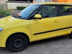 Gelb Gebraucht 2008 Skoda Fabia Classic Limousine | 2.000 € (Guter Preis)