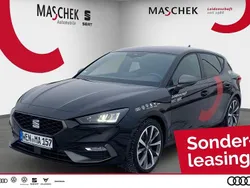 Schwarz Gebraucht 2024 Seat Leon FR Limousine | 28.940 € (Fairer Preis)