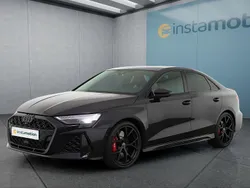 Schwarz Neu 2025 Audi RS3 Kleinwagen | 79.049 €