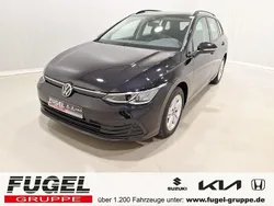 Deep black perleffekt Gebraucht 2023 VW Golf VIII Life Kombi | 21.899 € (Guter Preis)