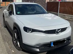 Weiß Gebraucht 2020 Mazda MX30 Edition SUV | 13.900 € (Fairer Preis)
