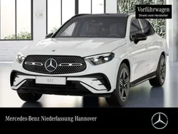Weiß Gebraucht 2024 Mercedes GLC200 AMG SUV | 59.990 € (Etwas zu teuer)