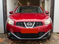 Rot Gebraucht 2012 Nissan Qashqai Acenta SUV | 7.900 € (Fairer Preis)