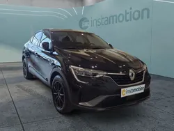 Schwarz Gebraucht 2022 Renault Arkana R.S. SUV | 27.740 € (Etwas zu teuer)