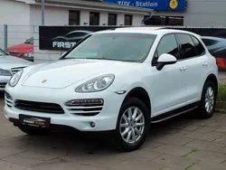 Weiß Gebraucht 2012 Porsche Cayenne SUV | 26.490 € (Fairer Preis)
