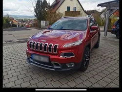 Rot Gebraucht 2014 Jeep Cherokee Limited SUV | 15.000 € (Fairer Preis)