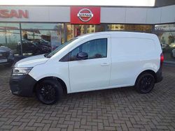 Weiß Gebraucht 2022 Nissan Townstar N-Connecta Van | 28.570 € (Teuer)