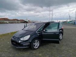 Schwarz Gebraucht 2013 Ford S-MAX S Van / Kleinbus | 6.500 € (Guter Preis)
